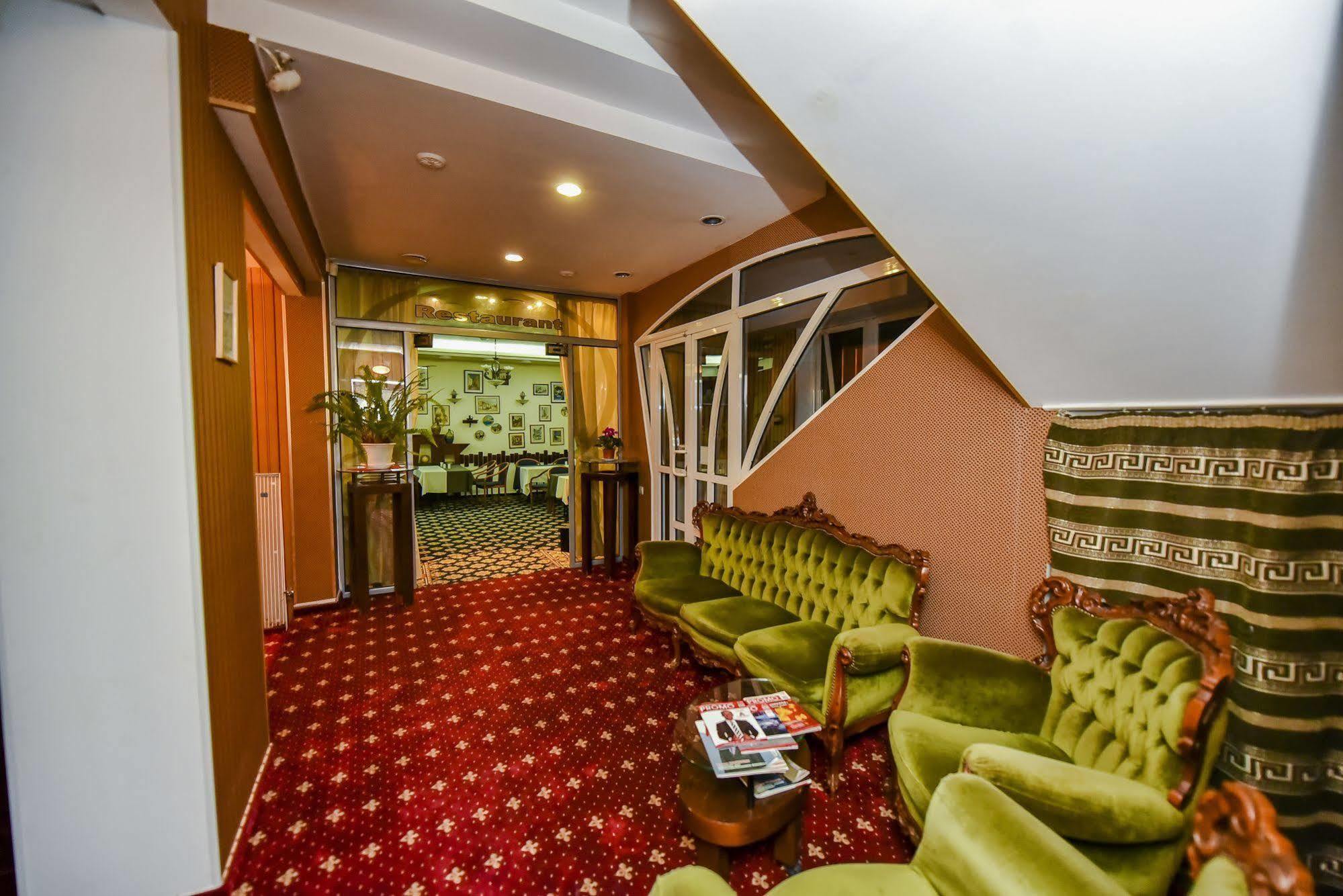 Mesogios Hotel Kišiněv Exteriér fotografie